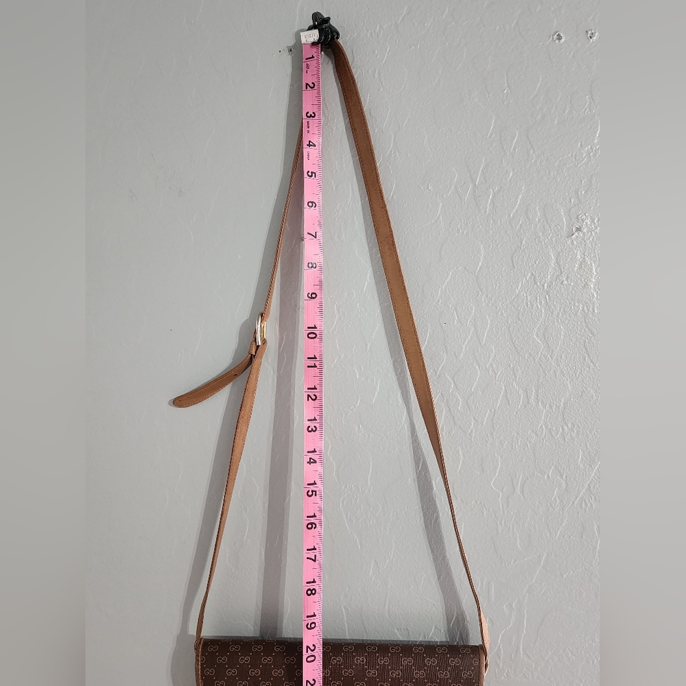 Authentic GUCCI Interlocking Leather Crossbody ba… - image 12